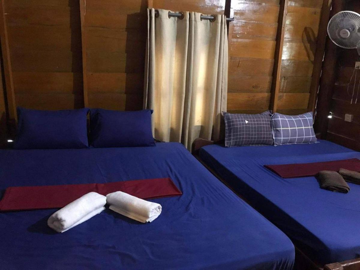 Funky Beach Hostel Sihanoukville Kültér fotó